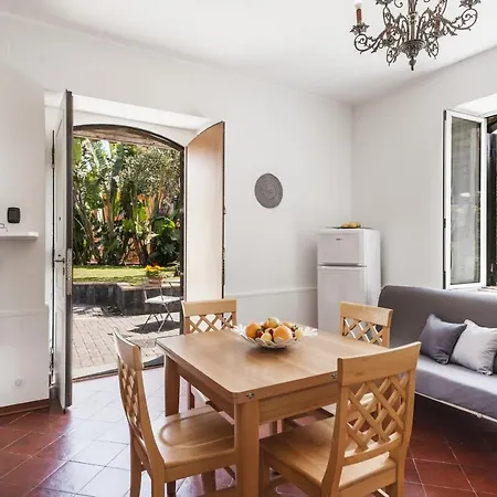 Apartment With Garden & Pool By Wonderful Italy Catania