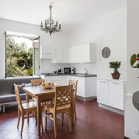 With Garden & Pool By Wonderful Italy Apartment *